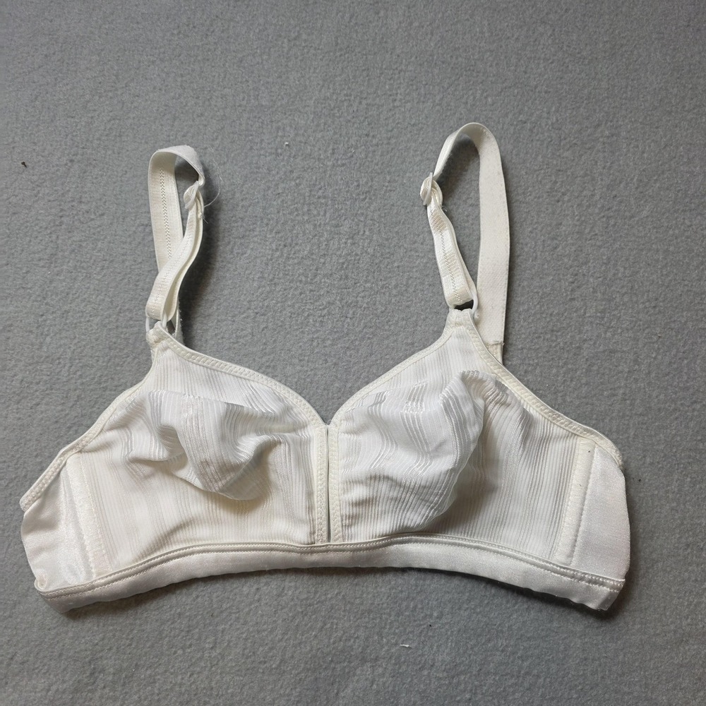 Warner's Bra 34B‎ White Wirefree Full Coverage Striped 1038